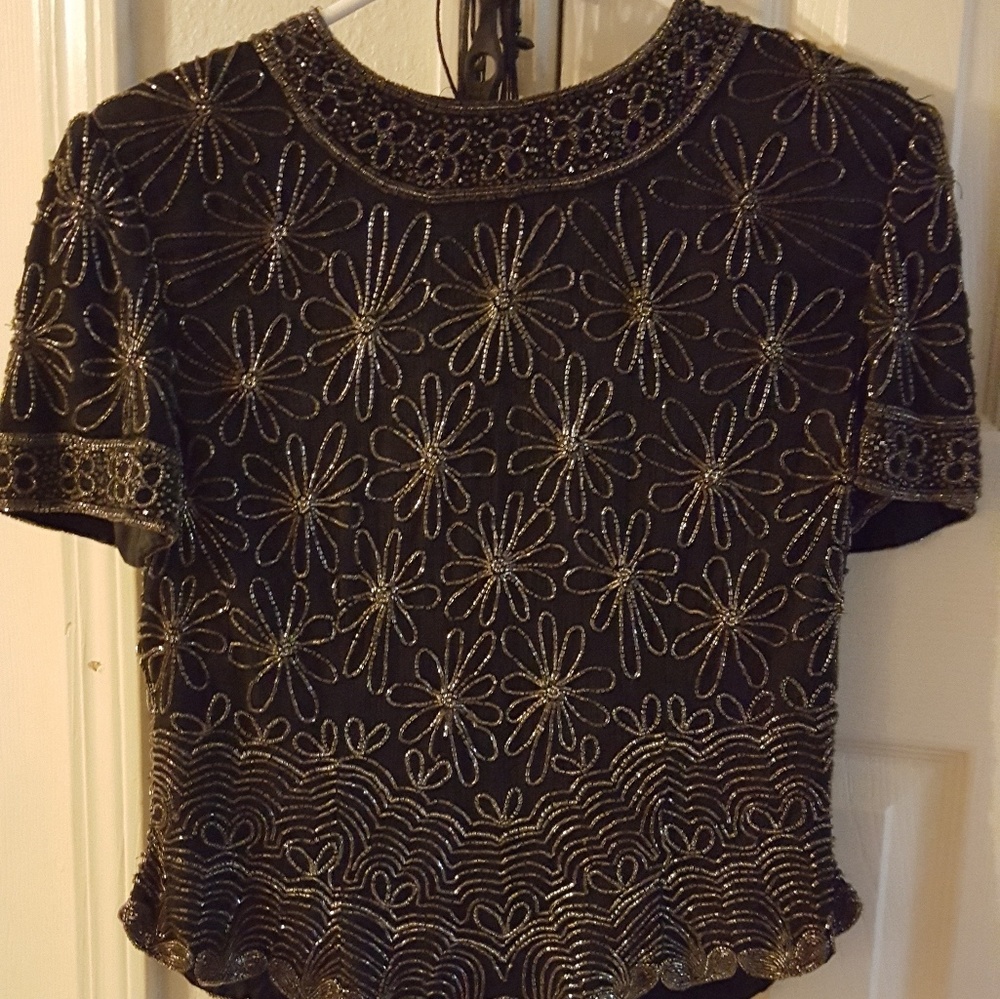 MAKE A STATEMENT!! CLASSIC BEADED TOP
